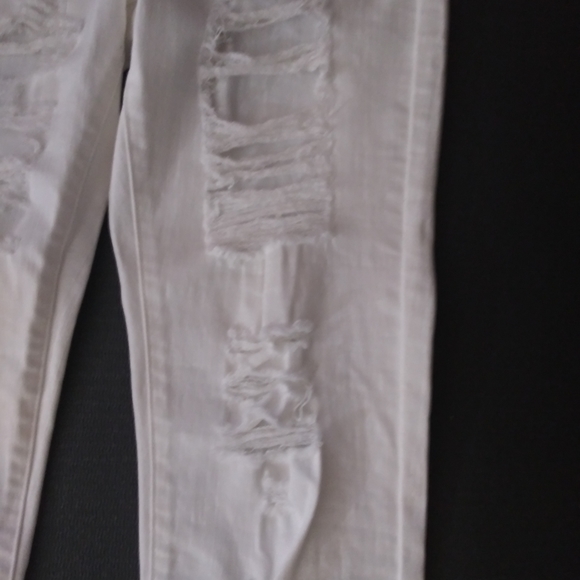 Jeans - Picture 3 of 3